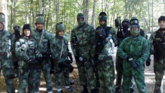 Paintball im Wasserfall-Rafting-Center!